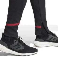 ADIDAS Manchester United Training Trousers Designed For Gameday - Black -Track Fit Wear Sales 04a548e33bc8