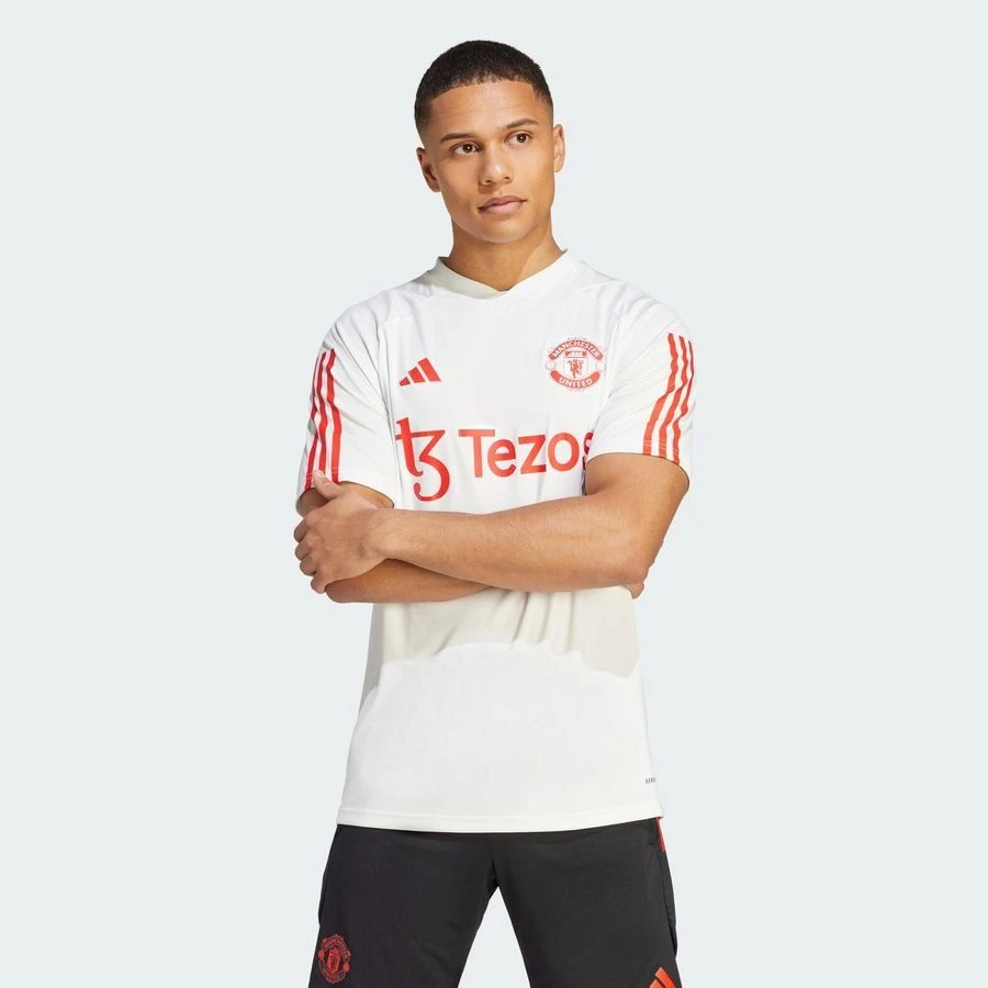 ADIDAS Manchester United Training T-Shirt Tiro 23 - White/Red 3 ADIDAS Manchester United Training T-Shirt Tiro 23 - White/Red - Image 3