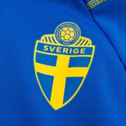 ADIDAS Sweden Training Shirt Tiro 23 - Glory Blue/Equipment Yellow Kids 9 ADIDAS Sweden Training Shirt Tiro 23 - Glory Blue/Equipment Yellow Kids -Track Fit Wear Sales b0f85c510eb3